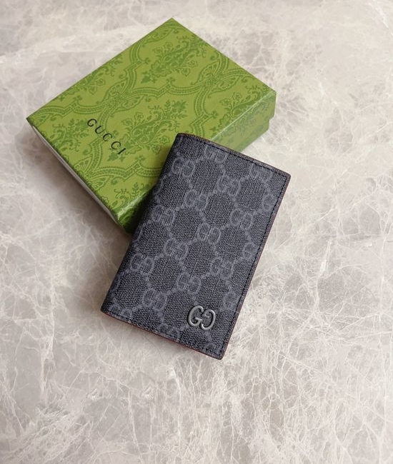Gucci GG Supreme Canvas Card Case 768249