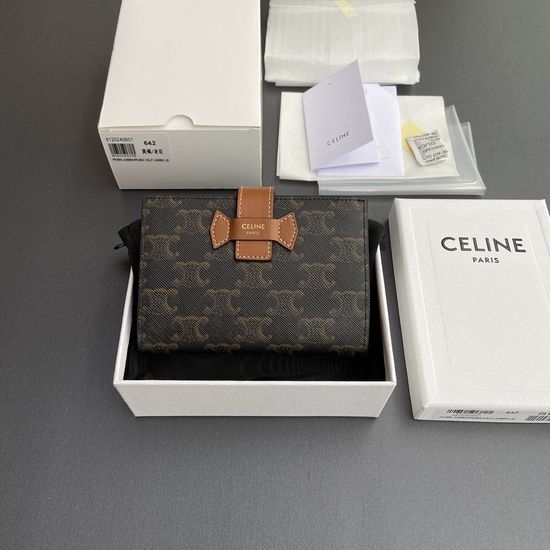 Celine TRIOMPHE Lambskin Medium Wallet 10B642DB7.04LU