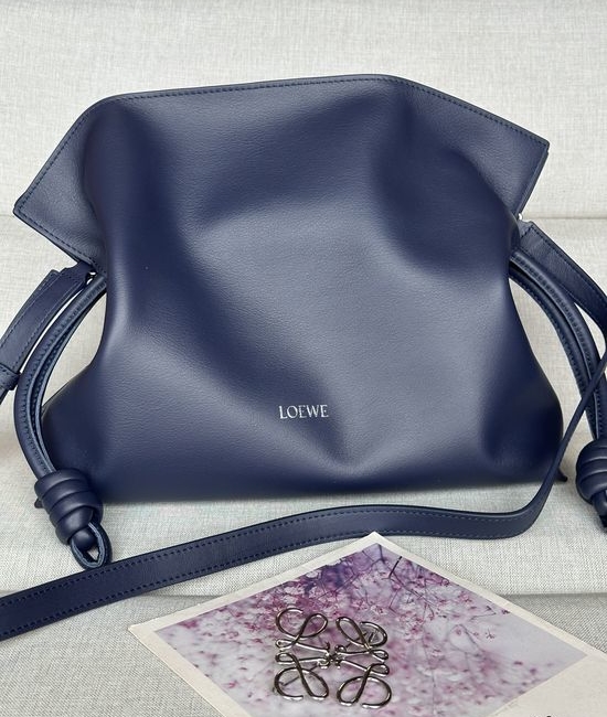 Loewe Flamenco Knot Leather Shoulder Bag 11050A