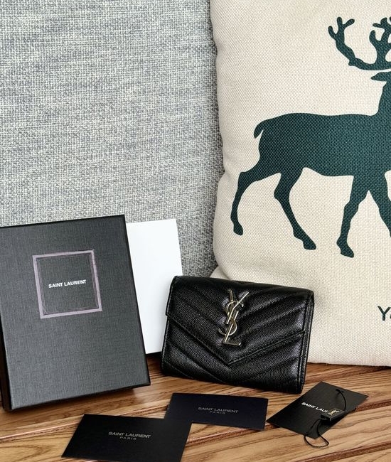 Yves Saint Laurent YSL Bifold Short Caviar Leather Wallet 414404