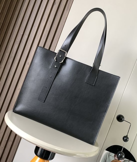 Loewe Buckle Horizontal Tote Handbag 9053
