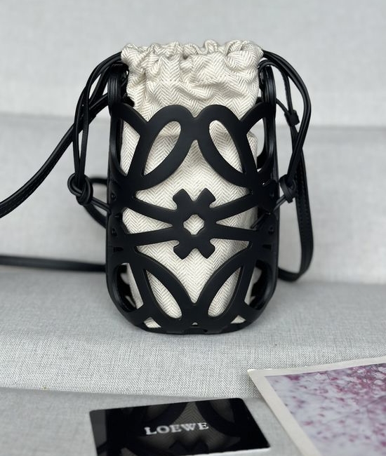Loewe Anagram Hollow-out Crossbody Bag 922c