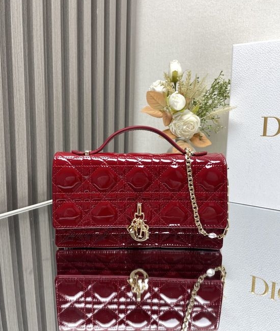 Christian Dior CD Lady Christian Dior CD Red Patent Leather Clutch 0809
