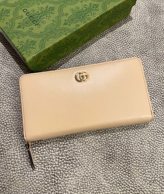 Gucci Wallet Calfskin Double G Logo 790057