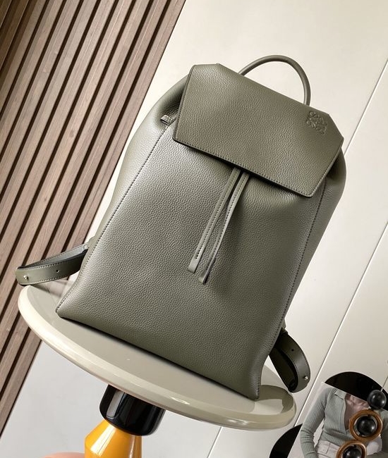 Loewe Drawstring Grain Leather Backpack 9070