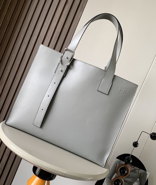 Loewe Buckle Horizontal Classic Leather Tote Bag 9053