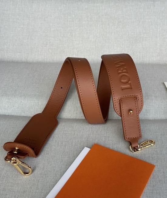 Loewe Classic Leather Adjustable Strap 0136