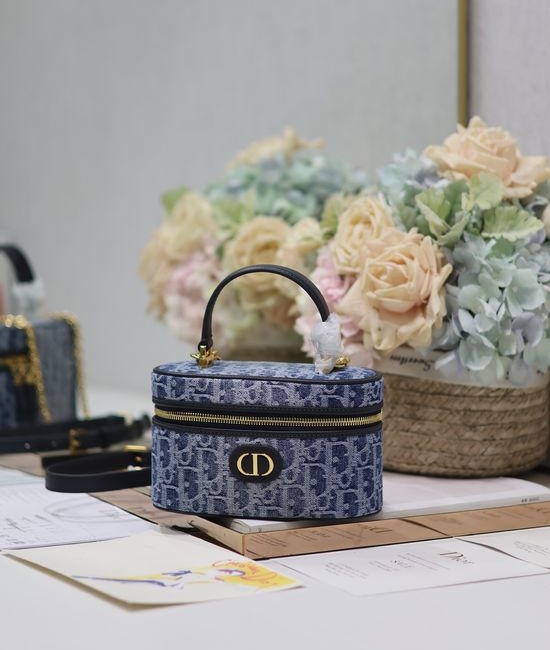Christian Dior CD 30 Montaigne Denim Vanity Bag 5198