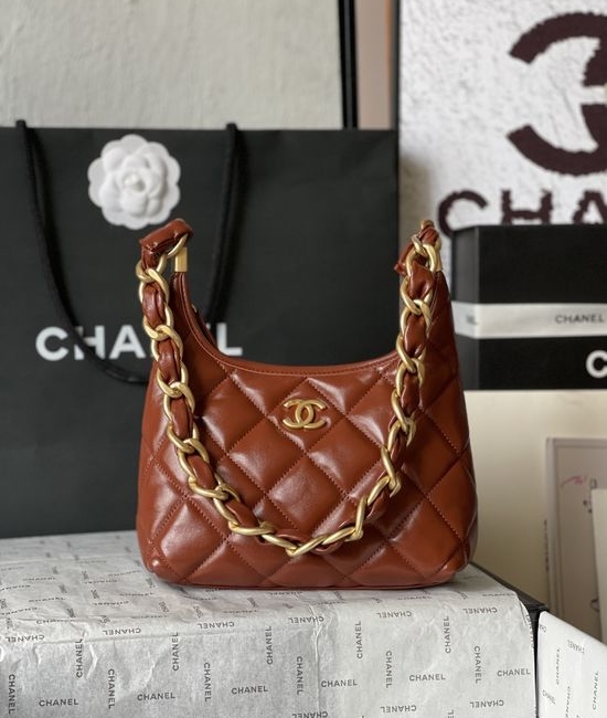 Chanel Hobo Classic Elegant Shoulder Bag AS4922