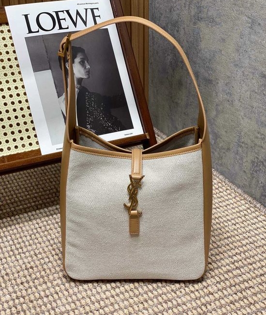 Yves Saint Laurent YSL Hobo Bag Timeless Chic 713938
