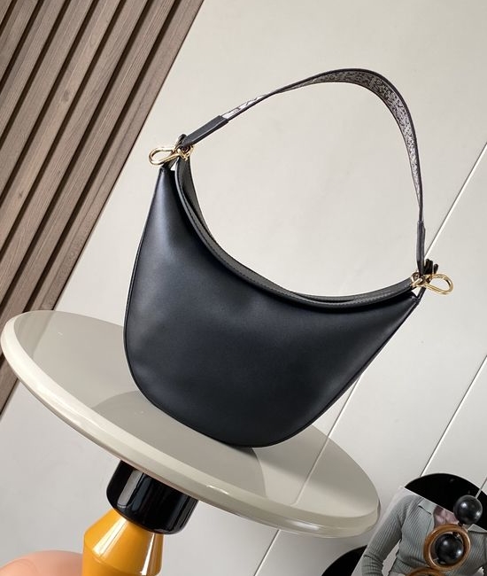 Loewe Luna Hobo Elegant Shoulder Bag 9072