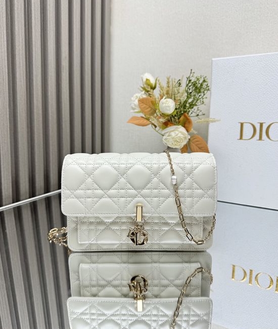 Christian Dior CD Lady Christian Dior CD Chic Handbag 3115