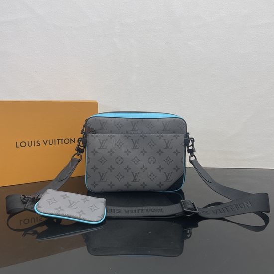Louis Vuitton LV Trio Messenger Monogram Canvas Bag M11648