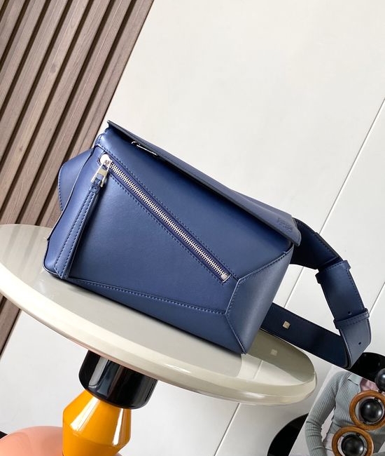 Loewe Puzzle Classic Calfskin Waist Bag 9114