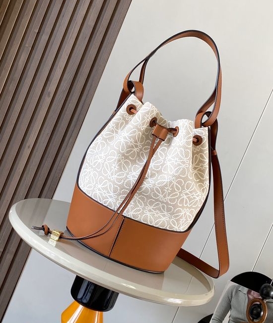 Loewe Balloon Bucket Jacquard Large 9082