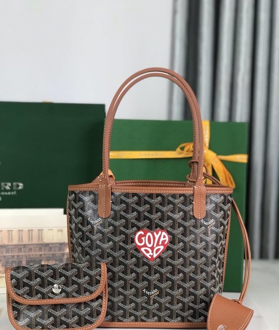Goyard Anjou Mini Limited Edition Heart Bag 020660