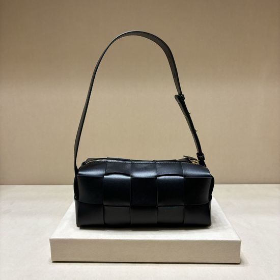Bottega Veneta BV Brick Cassette Woven Sheepskin Shoulder Bag 9305