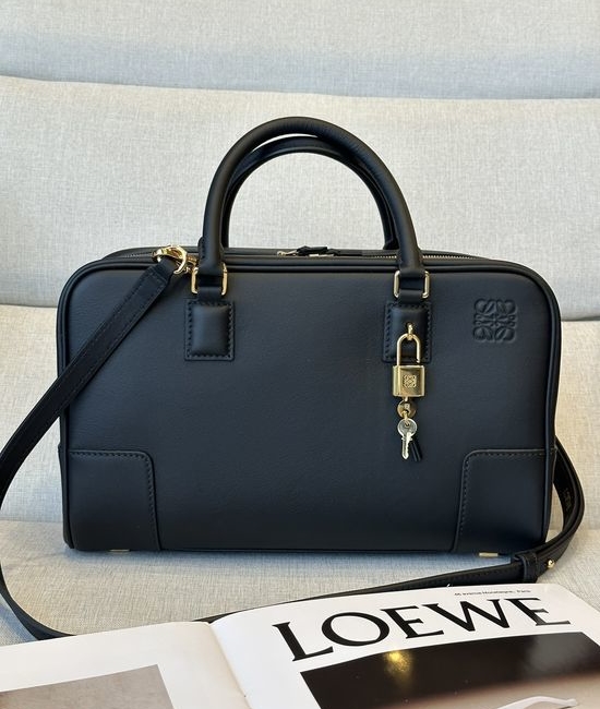 Loewe Amazona Handbag Signature Anagram Lock 203