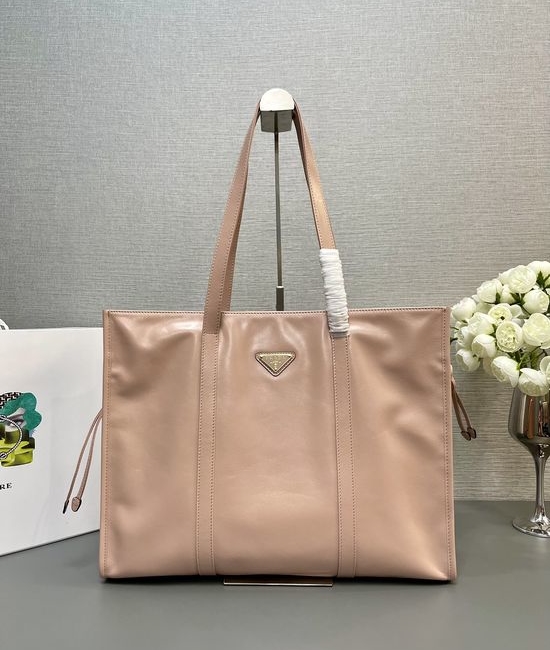 Prada Oil Wax Leather Tote Bag 1BG460