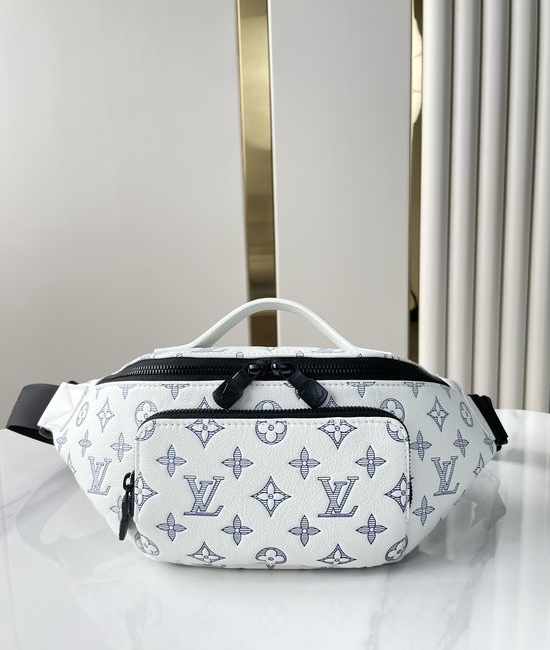 Louis Vuitton LV RUSH BUMBAG Leather Waist Bag M25227
