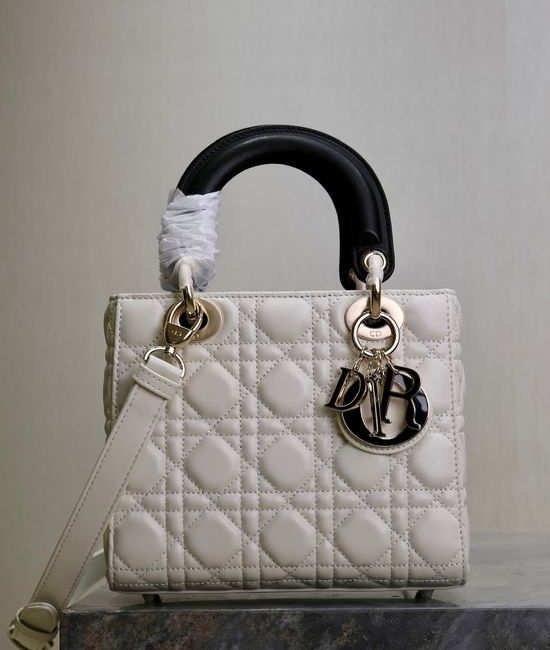 Christian Dior CD Lady White Black Quilted Bag 0531