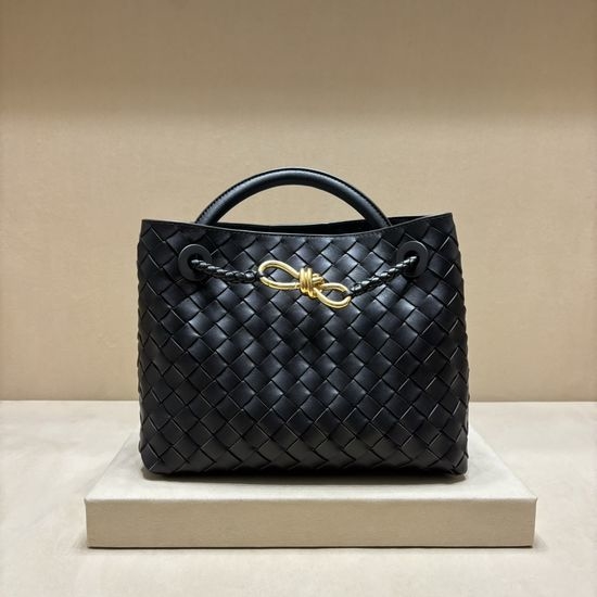 Bottega Veneta BV Intrecciato Small Woven Leather Tote 7463
