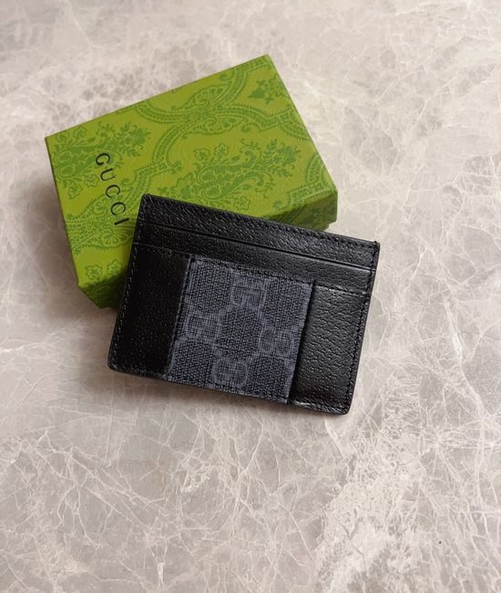 Gucci GG Supreme Leather Card Holder 795486