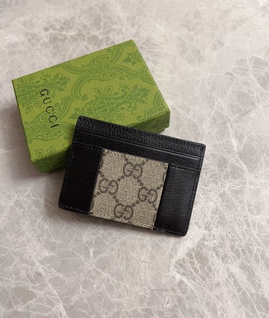 Gucci GG Supreme Leather Card Holder 795486
