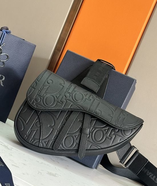 Christian Dior CD Saddle Bag Embossed Leather 93305