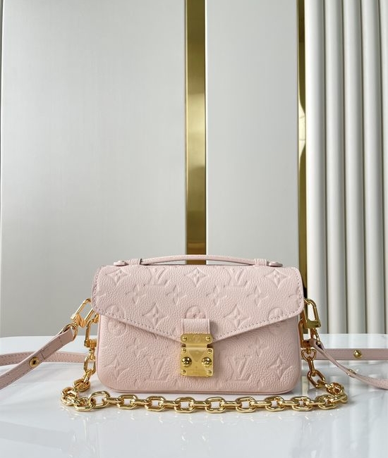 Louis Vuitton LV Pochette Metis Leather Crossbody Bag M47045