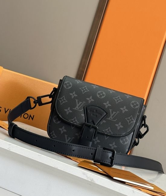 Louis Vuitton LV Montsouris Small Messenger Bag 12519