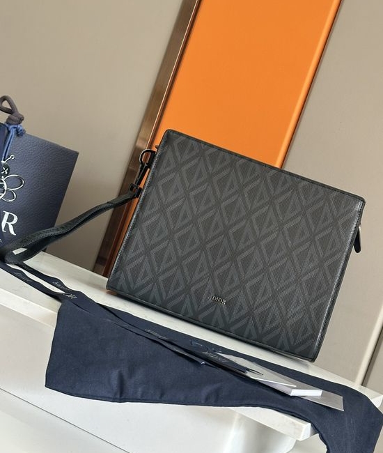 Christian Dior CD Oblique A5 Clutch 2ESCA483YKY_H03E