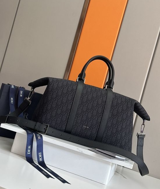 Christian Dior CD Weekender 40 Handbag 93385
