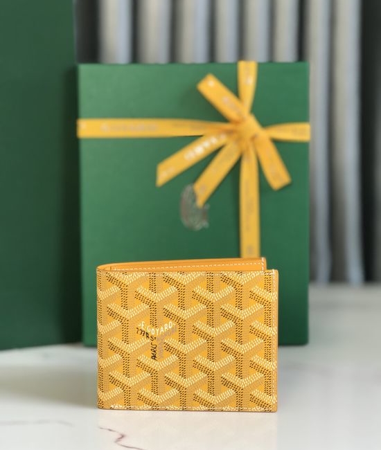 Goyard Timeless 8-Card Leather Wallet with Cash Pocket 020603