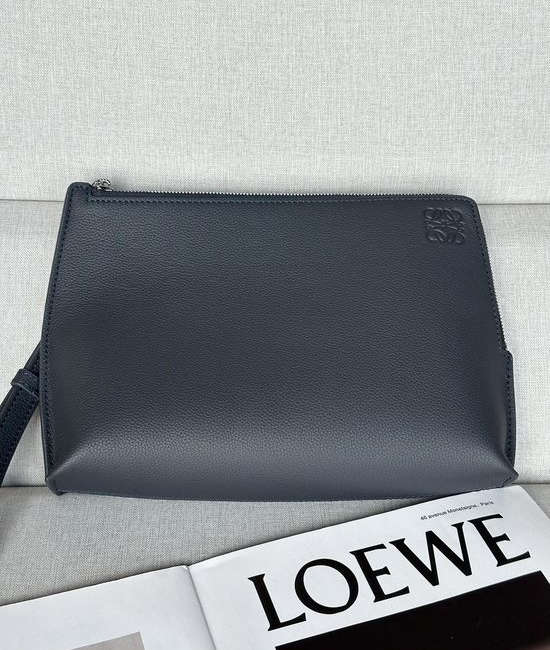 Loewe Soft Grained Leather L Zip Clutch 3058#