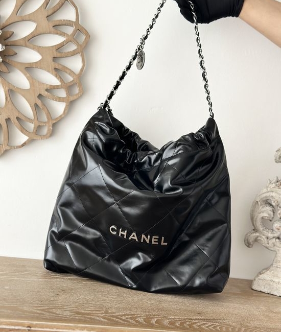 Chanel 22 Bag Classic Cowhide Handbag 3261
