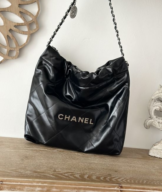 Chanel 22 Bag Classic Cowhide Handbag 3261