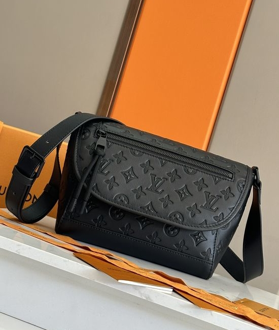 Louis Vuitton LV Pulse Messenger Bag Monogram M12681