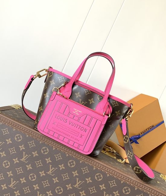 Louis Vuitton LV Neverfull Bandoulière Inside Out BB M12106