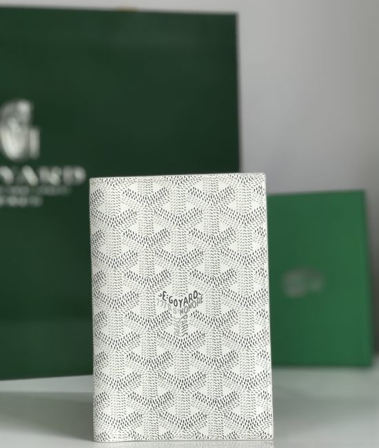 Goyard Classic Passport Holder 9914