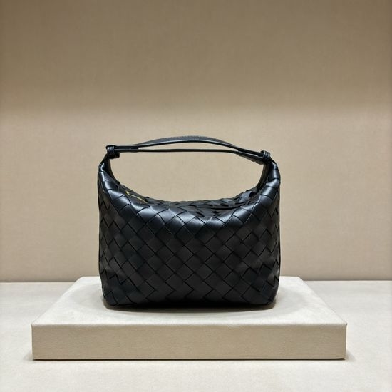 Bottega Veneta BV Intrecciato Lambskin Lunch Box Bag 3002