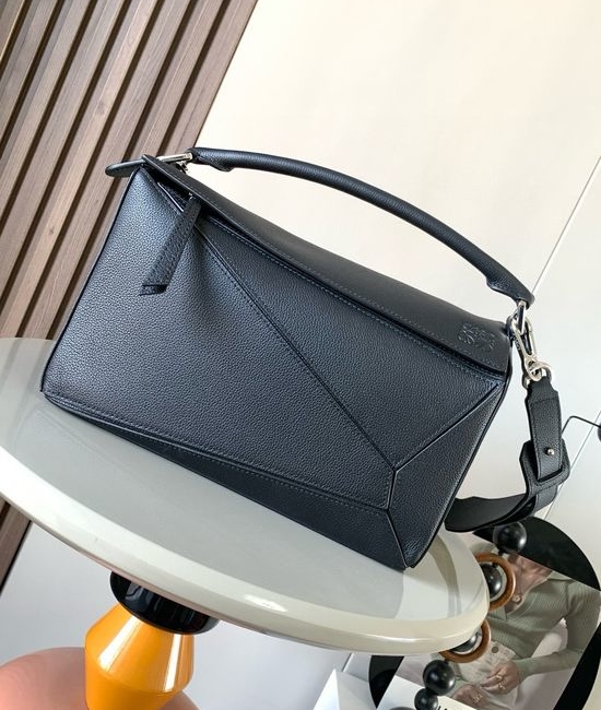 Loewe Puzzle Classic Leather Handbag 9017 Full Black