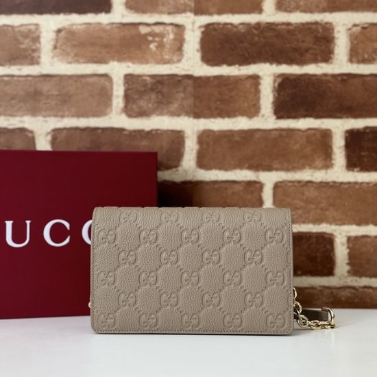 Gucci Embossed Leather Shoulder Bag 818705