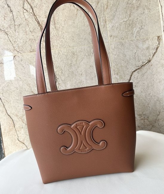 Celine Cabas Anas Grained Leather Handbag 118233