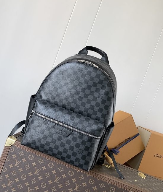 Louis Vuitton LV Discovery Small Backpack M40514