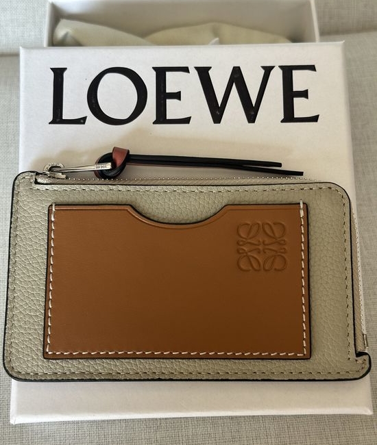 Loewe Light Oat Card Holder A01