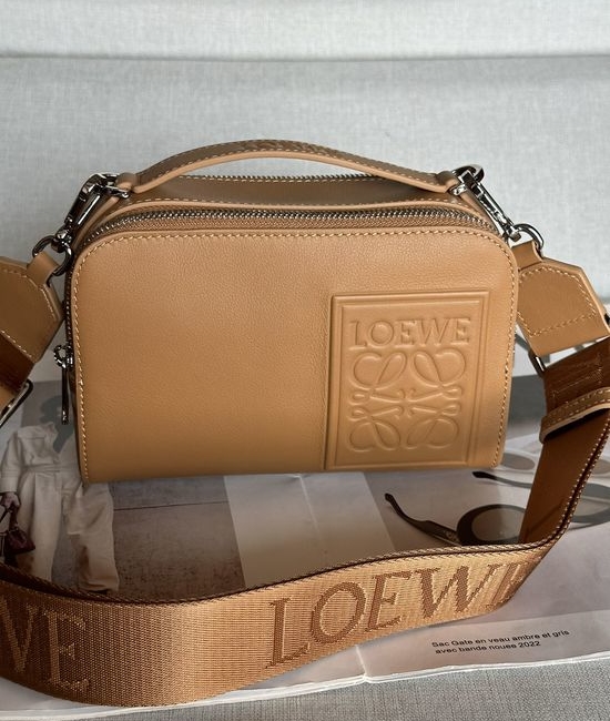 Loewe Leather Horizontal Crossbody Camera Bag 3201