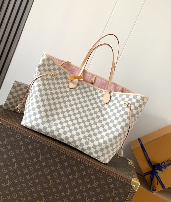 Louis Vuitton LV Neverfull Monogram Canvas Large Tote Bag N41602