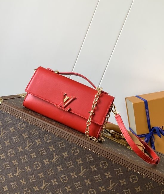 Louis Vuitton LV Capucines Wallet On Chain M12405