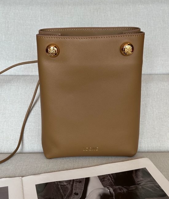 Loewe Pebble Leather Pouch Adjustable Strap 9531